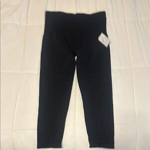 Womens Asset by Spanx Black Leggings size medium NWT